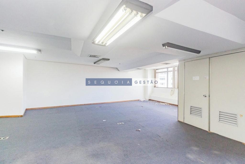 Comercial à venda com 1 banheiro, 4 vagas e 381m² no Floresta, Porto Alegre (RS) — foto 3 de 24