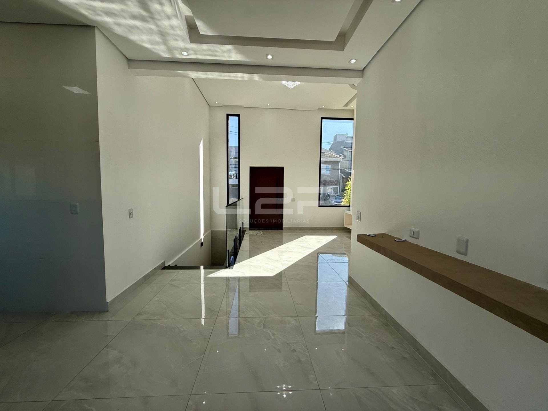 Casa à venda com 3 quartos, 2 suítes, 4 vagas e 236m² no Medeiros, Jundiaí (SP) — foto 9 de 30