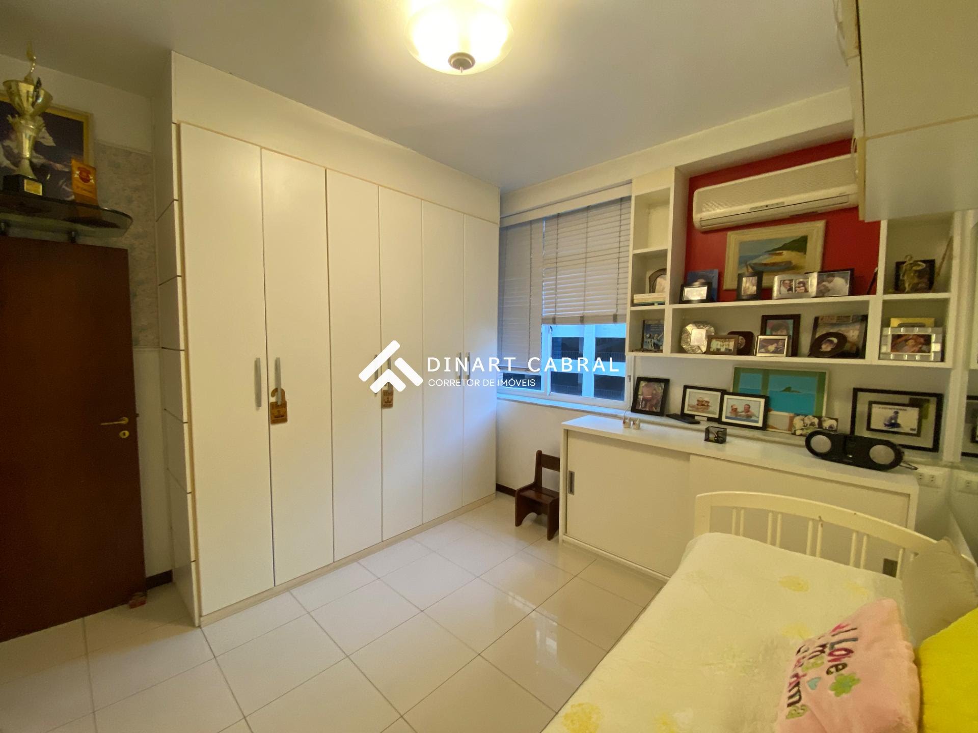Apartamento à venda com 4 quartos, 2 suítes, 1 vaga e 300m² no Copacabana, Rio de Janeiro (RJ) — foto 28 de 30
