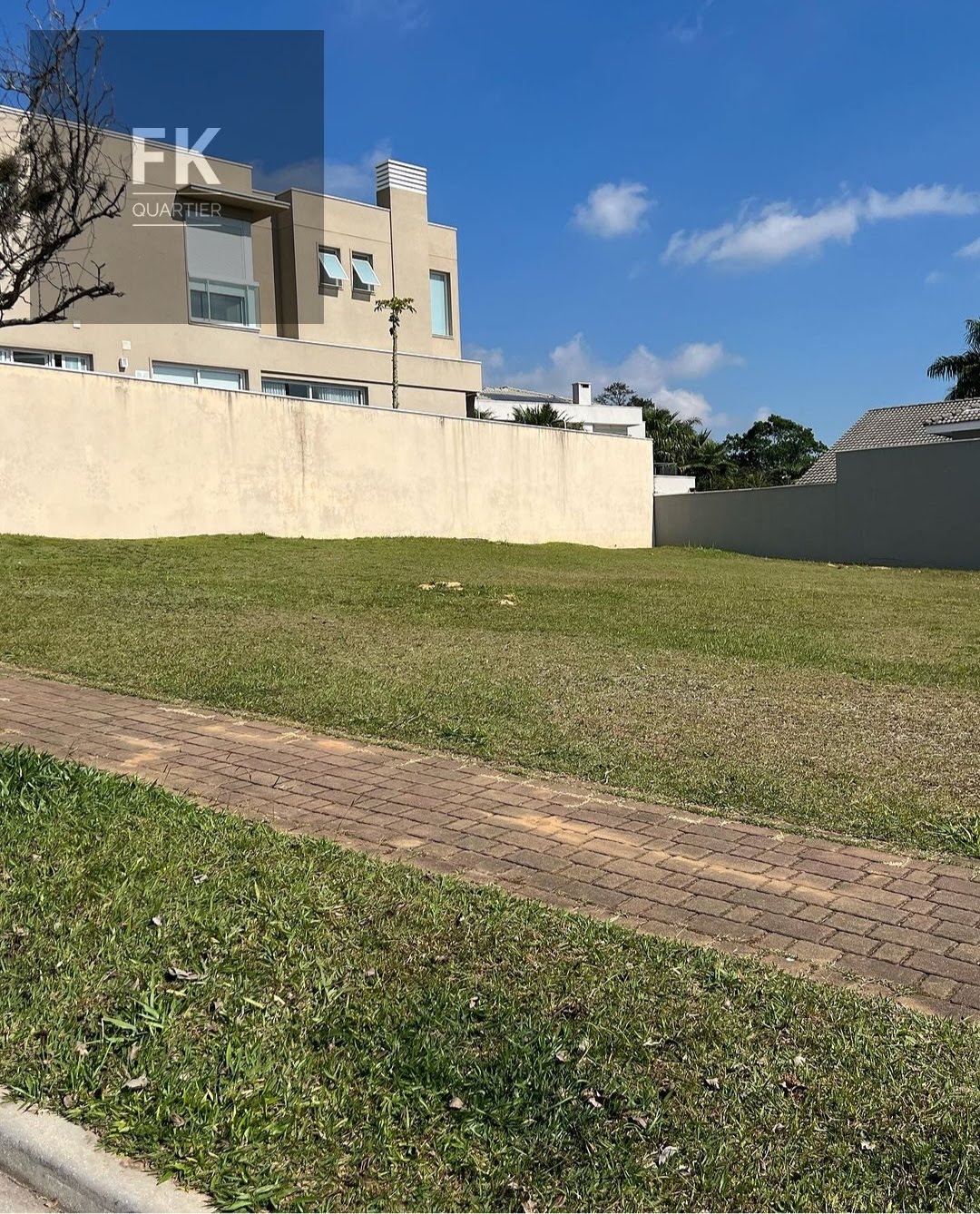 Terreno à venda com 450m² de terreno no Alphaville, Santana de Parnaíba (SP) — foto 3 de 7