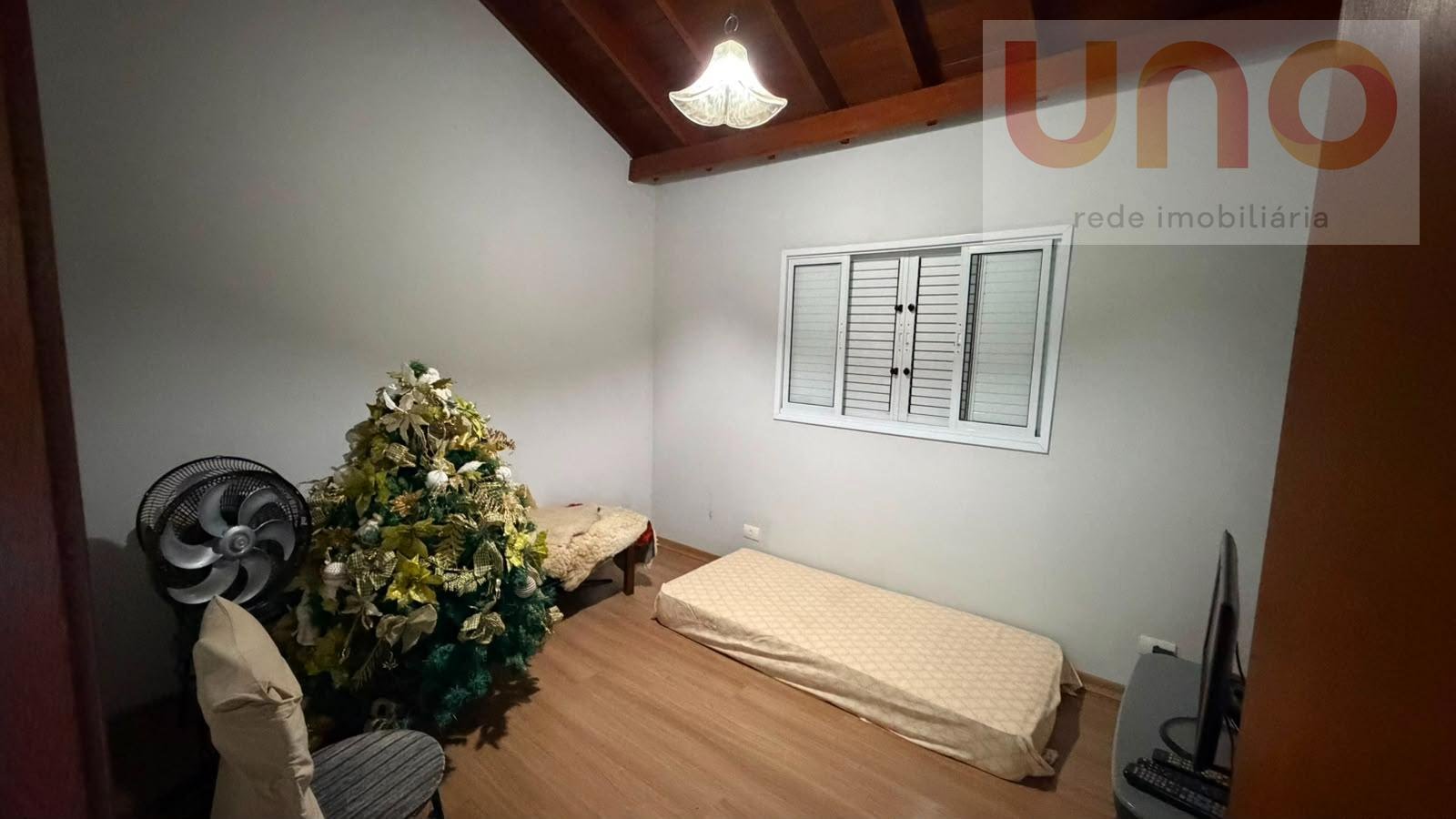 Casa à venda com 5 quartos, 2 suítes, 4 vagas e 240m² no Monte Castelo, Campo Grande (MS) — foto 21 de 29