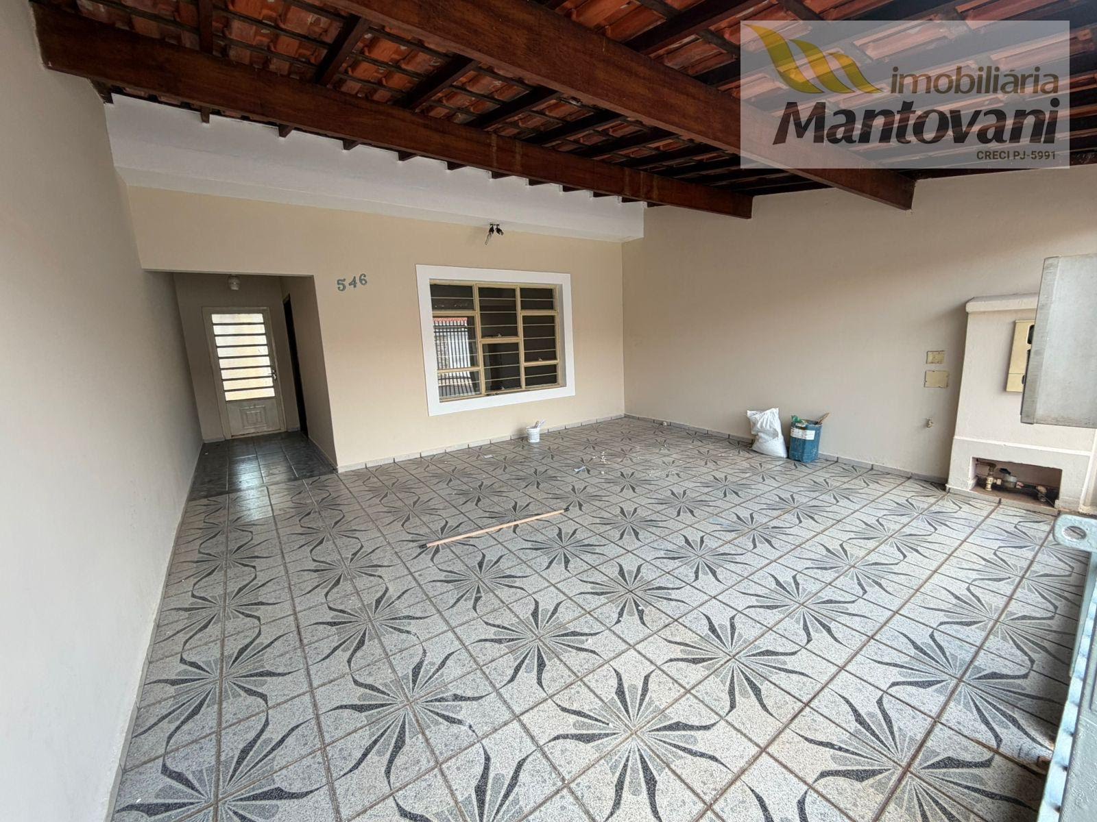 Casa à venda com 2 quartos, 2 banheiros, 2 vagas e 150m² no Jardim Wanderley, Tatuí (SP) — foto 2 de 17