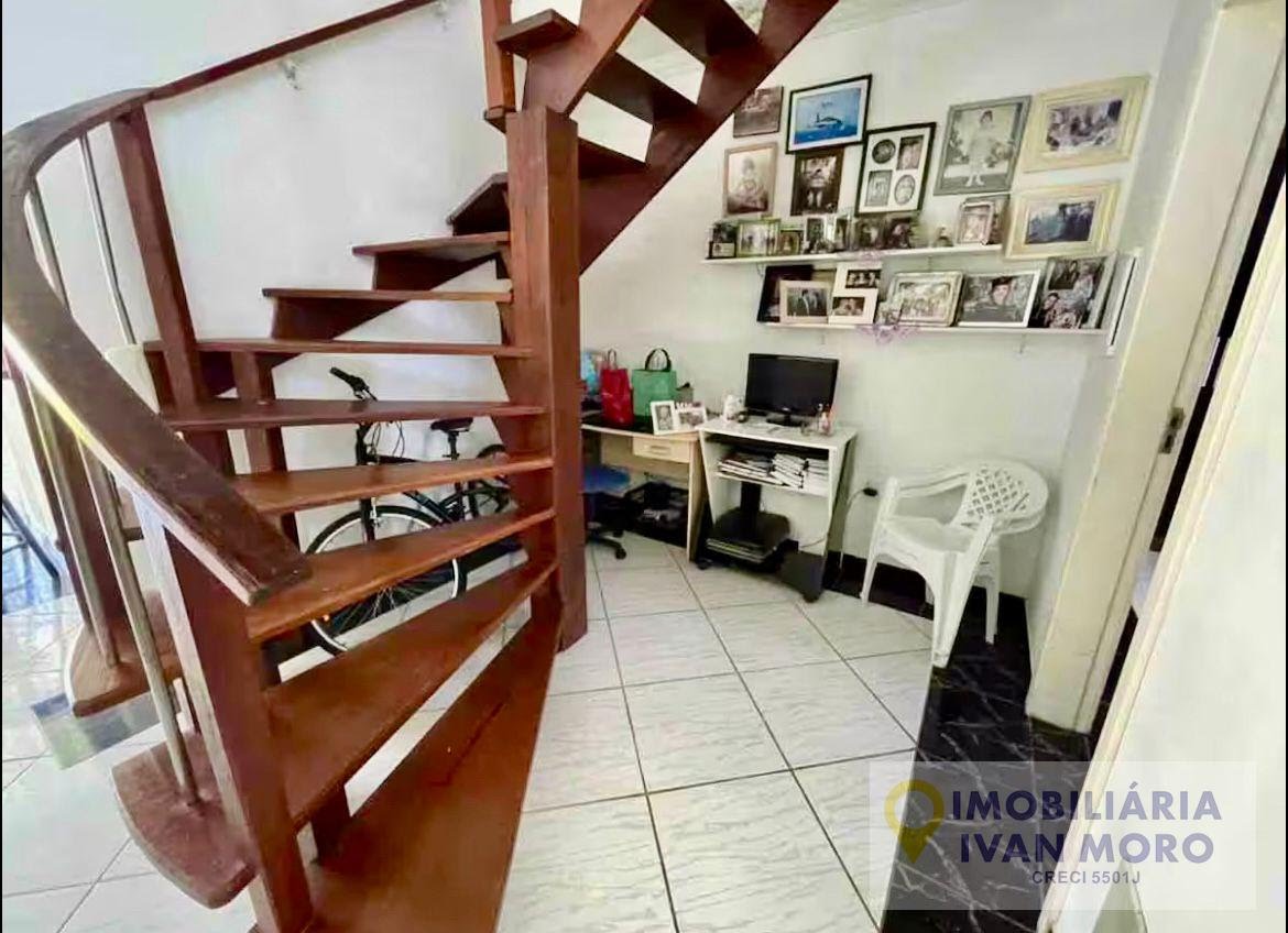 Casa à venda com 3 quartos, 1 suíte, 4 vagas e 200m² no Cachoeira do Bom Jesus, Florianópolis (SC) — foto 9 de 30
