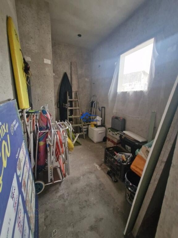 Casa à venda com 3 quartos, 1 suíte, 2 vagas e 177m² no Maracanã, Praia Grande (SP) — foto 22 de 26