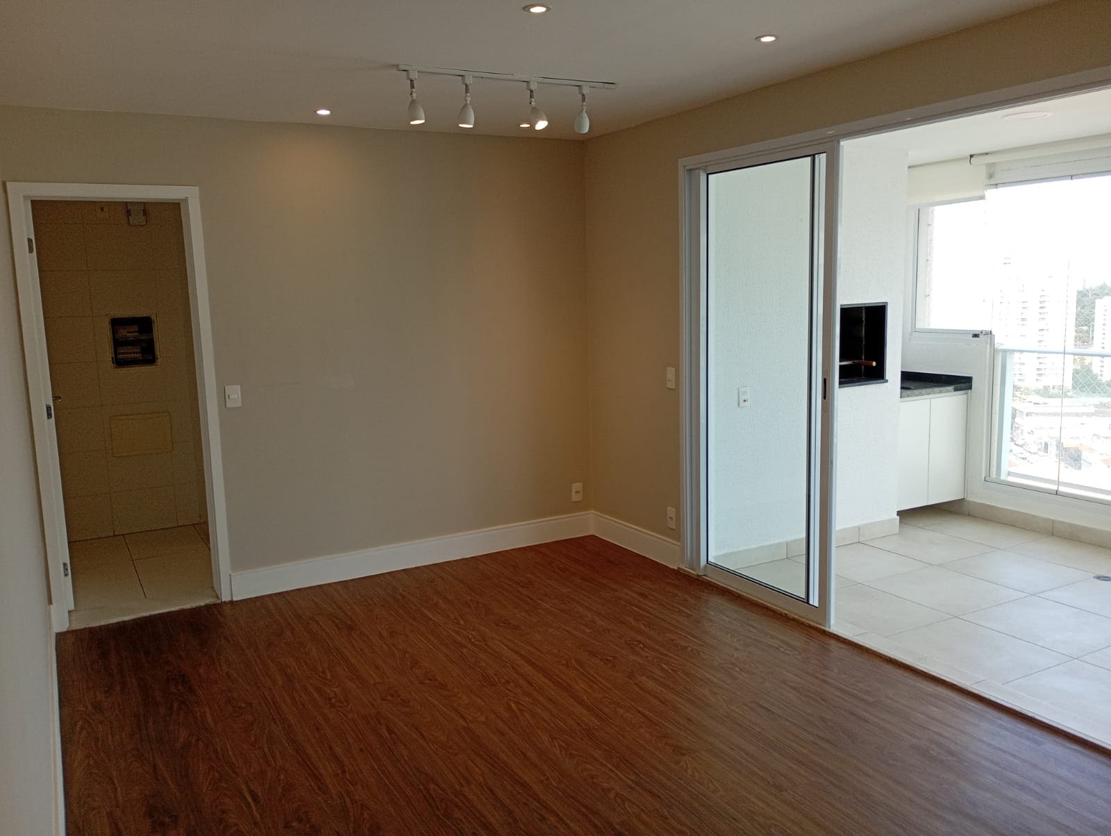 Apartamento à Venda Avenida Raimundo Pereira de Magalhães, Vila Anastácio/SP