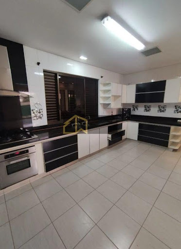 Casa de Condomínio em Alphaville Araguaia  -  Goiânia