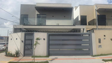 Sobrado em Monte Castelo  -  Campo Grande