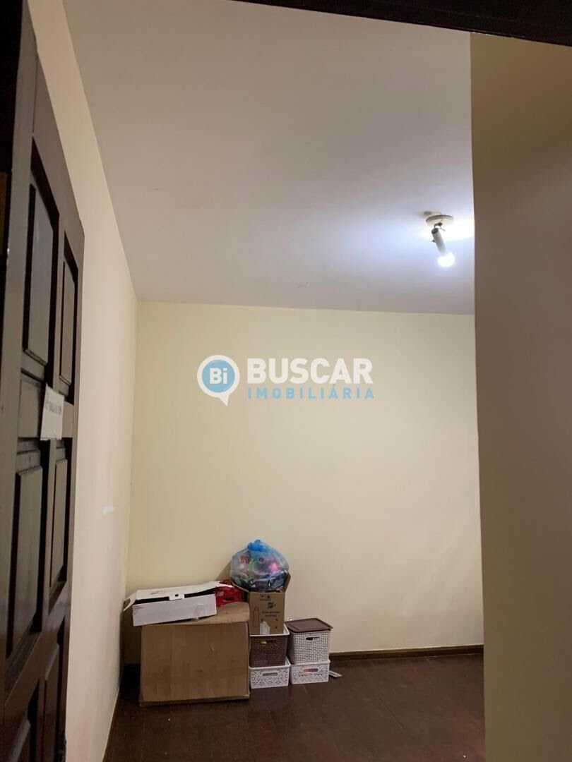 Casa à venda com 3 quartos, 1 suíte, 2 vagas e 300m² no Santa Mônica, Feira de Santana (BA) — foto 14 de 23