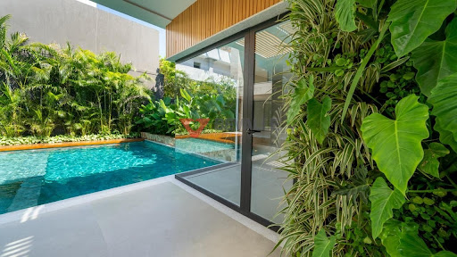 Casa de Luxo na Barra da Tijuca - 860M², 5 Dormitórios, 7 Banheiros - Venda e Locação