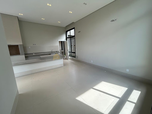 Casa de Condomínio em Ribeirão do Lipa  -  Cuiabá