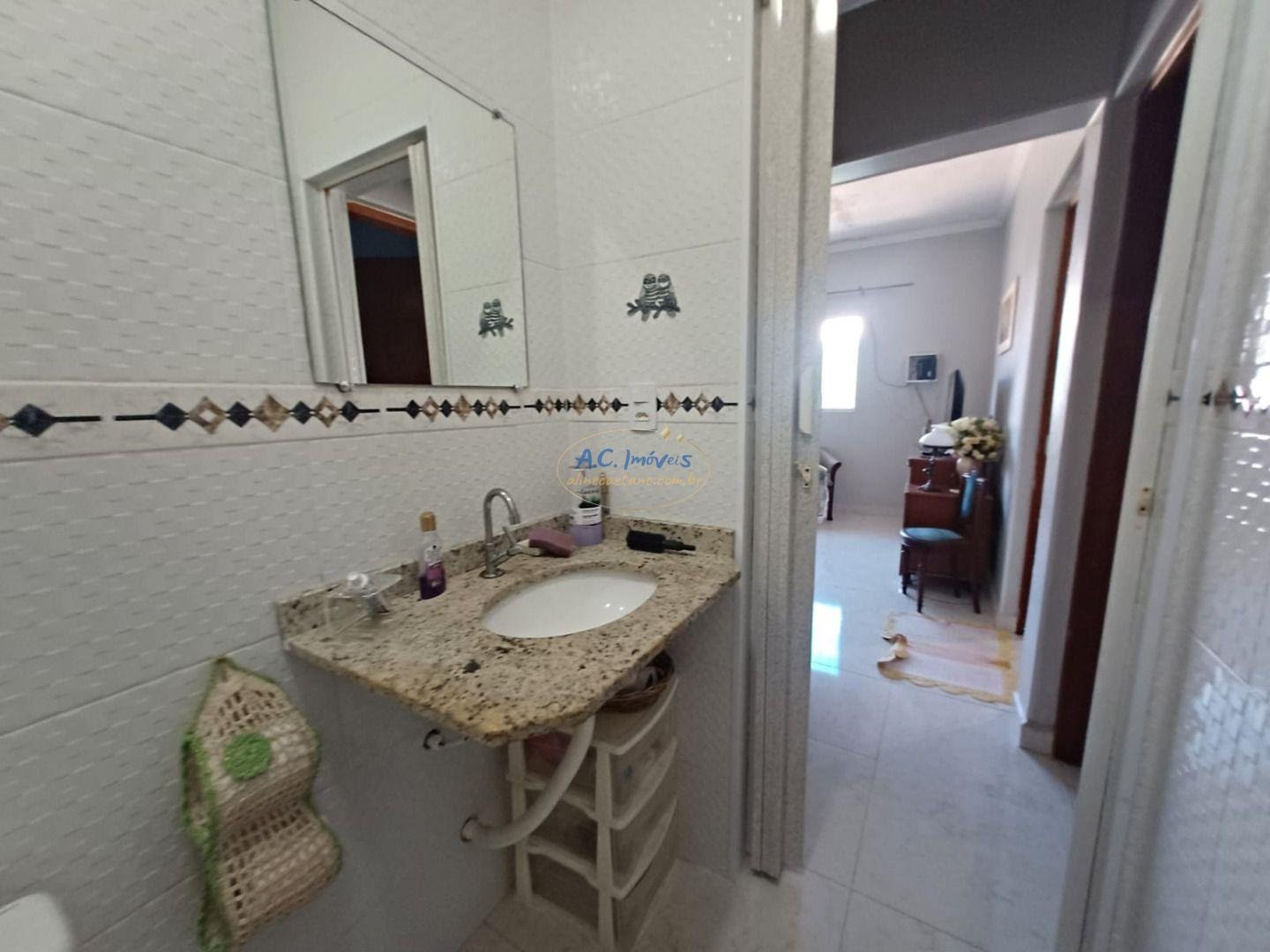 Casa à venda com 3 quartos, 2 suítes, 2 vagas e 174m² no Vila Tupi, Praia Grande (SP) — foto 25 de 30
