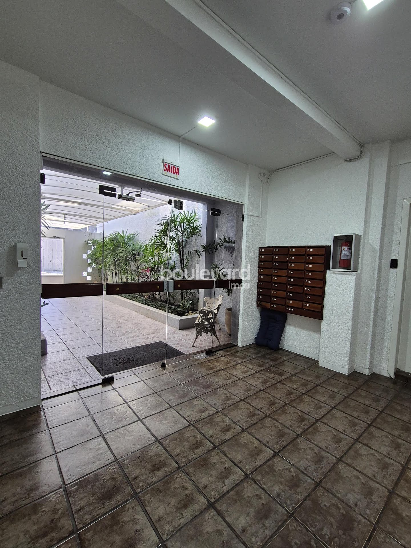 Apartamento à venda com 2 quartos, 1 banheiro, 1 vaga e 61m² no Barreiros, São José (SC) — foto 14 de 18