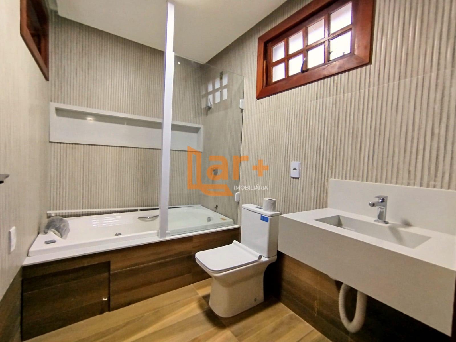 Casa à venda com 3 quartos, 2 suítes, 4 vagas e 370m² no Atalaia, Aracaju (SE) — foto 5 de 19
