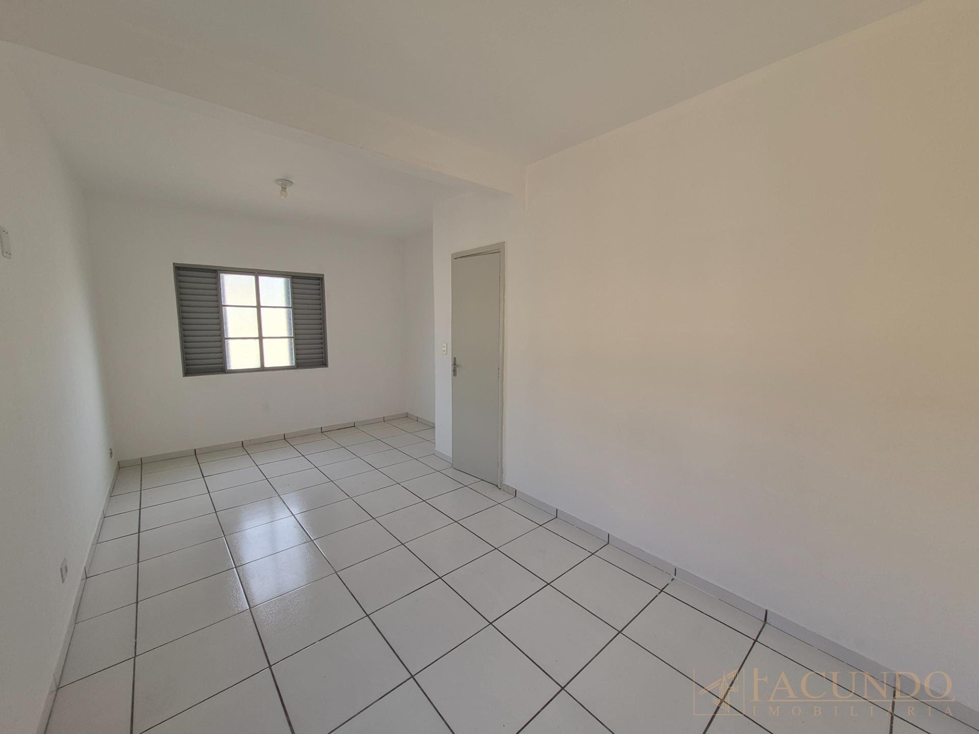 Quarto 01