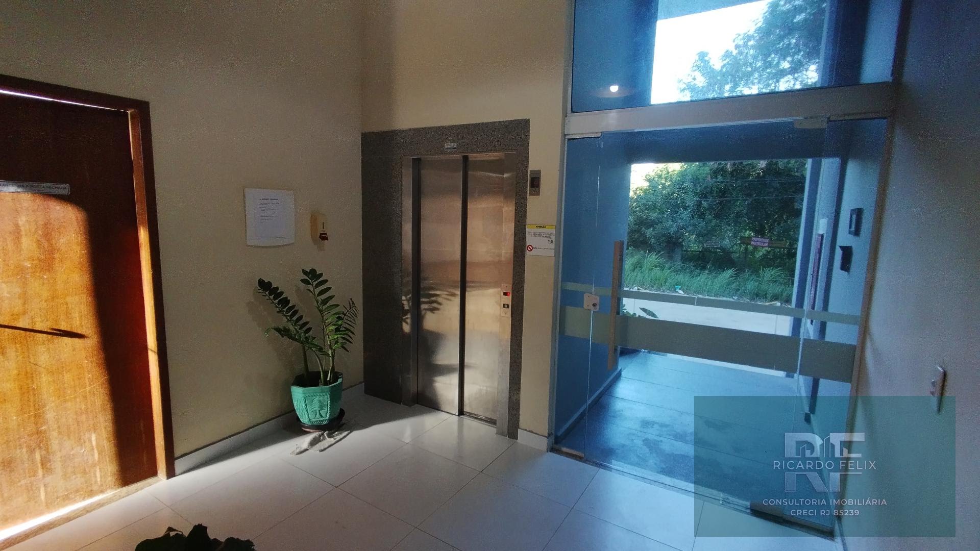 Apartamento à venda com 2 quartos, 1 suíte, 1 vaga e 79m² no Chácara Mariléa, Rio das Ostras (RJ) — foto 2 de 17