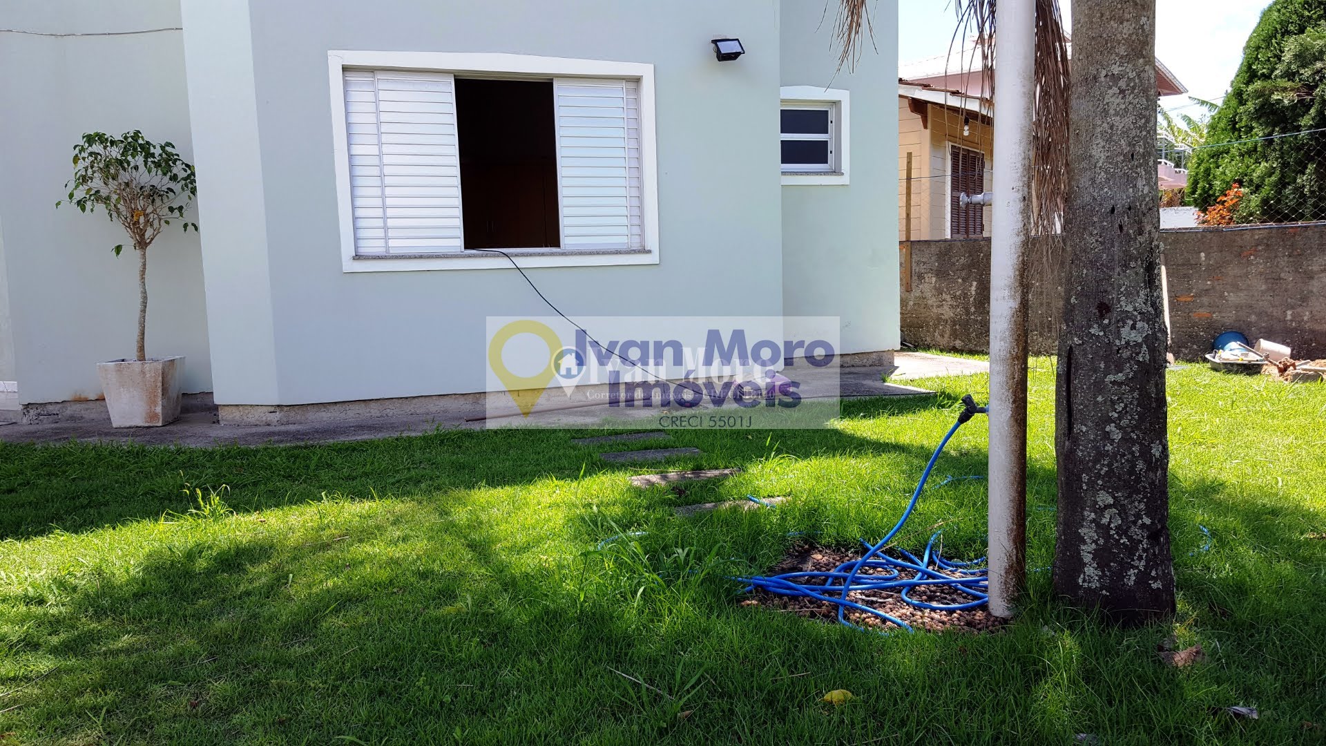 Casa à venda com 5 quartos, 2 suítes, 2 vagas e 199m² no Daniela, Florianópolis (SC) — foto 4 de 30