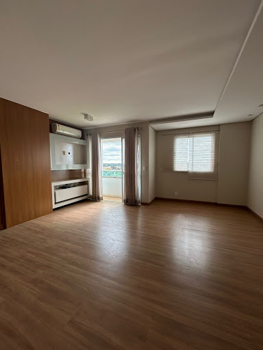 Apartamento em Tiradentes  -  Campo Grande