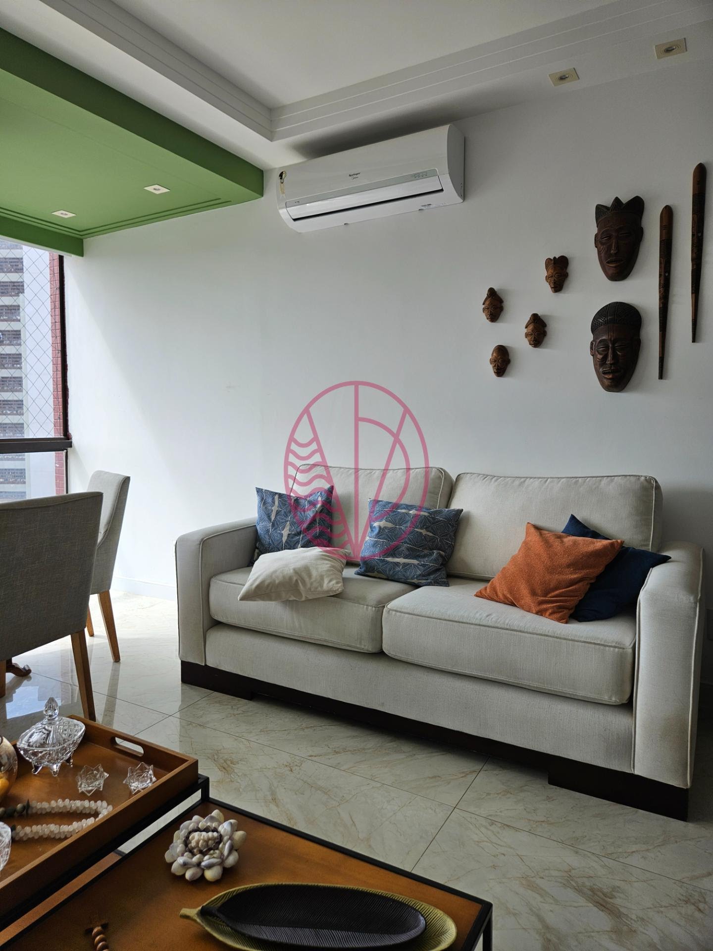 Apartamento para alugar com 4 quartos, 1 suíte, 2 vagas e 243m² no Barra, Salvador (BA) — foto 5 de 30
