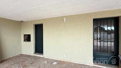 Casa à venda no Centro de Adamantina SP