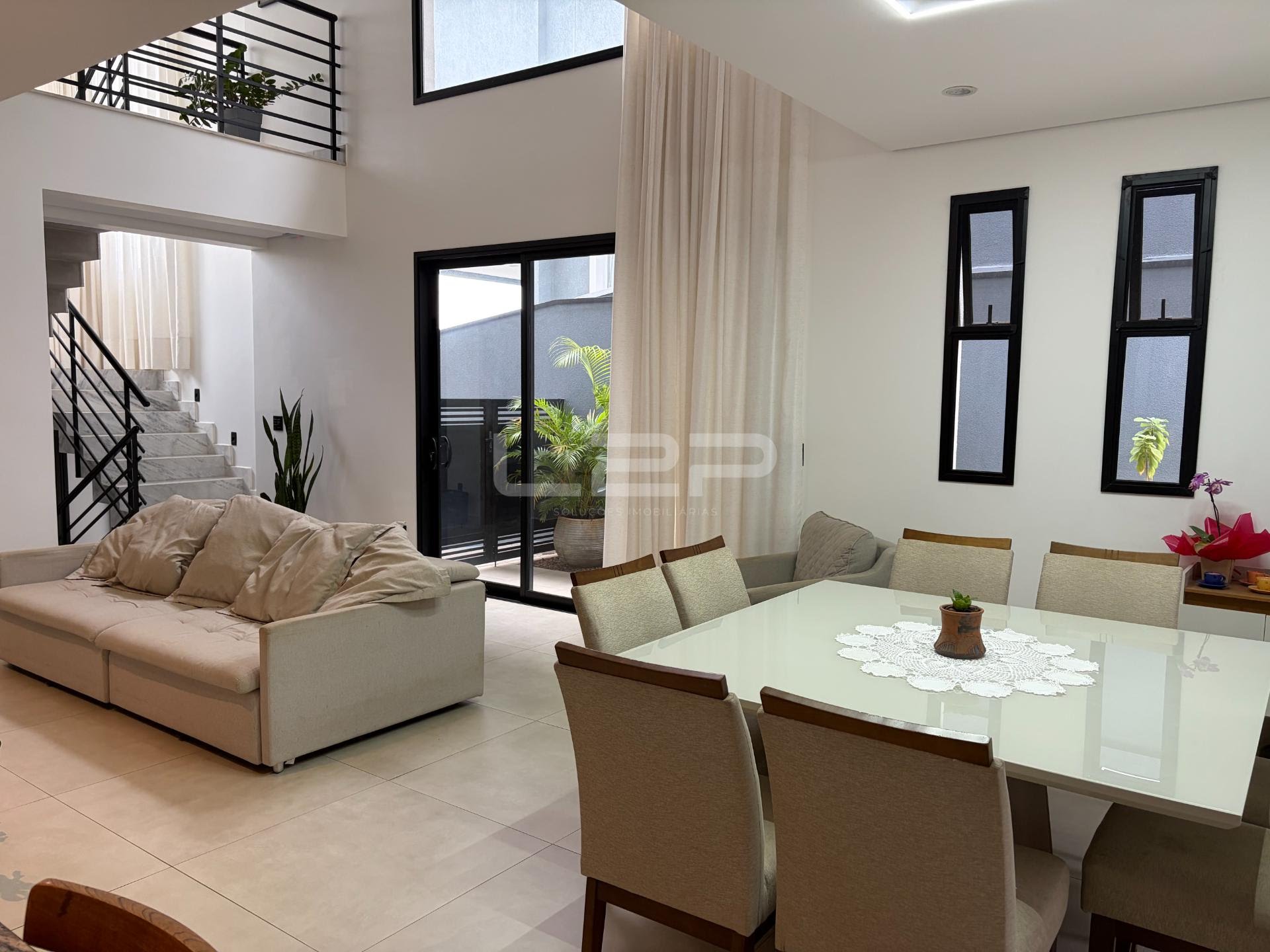 Casa à venda com 4 quartos, 1 suíte, 6 vagas e 227m² no Residencial Ibi-aram II, Itupeva (SP) — foto 6 de 30