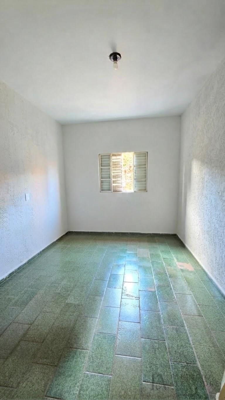Casa à venda com 2 quartos e 1 banheiro no Jardim Santa Catarina, São José do Rio Preto (SP) — foto 7 de 10