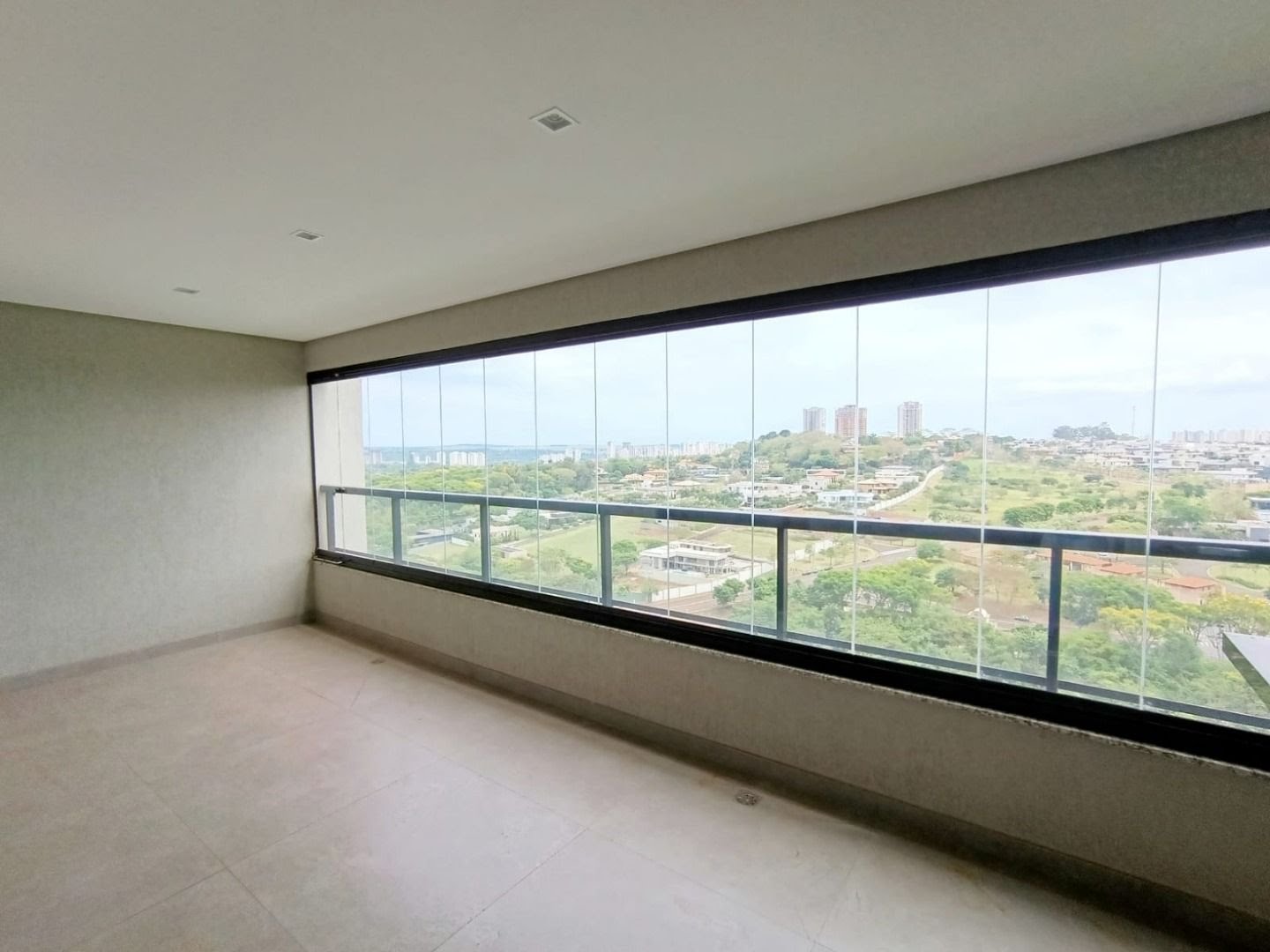 Apartamento à venda com 3 quartos, 6 banheiros, 3 vagas e 154m² no Jardim Olhos D Agua, Ribeirão Preto — foto principal