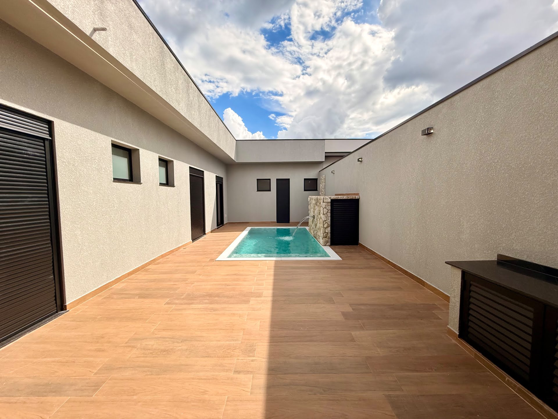 Casa à venda com 3 quartos, 3 suítes, 4 vagas e 196m² no Jardim Piemonte, Indaiatuba (SP) — foto 19 de 30