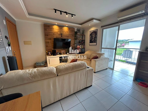 Apartamento no bairro Arroio Grande