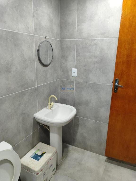 Casa à venda com 2 quartos, 2 suítes, 2 vagas e 118m² no Aviação, Praia Grande (SP) — foto 15 de 26