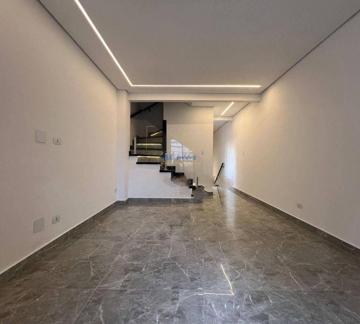 Casa à venda com 3 quartos, 4 banheiros, 1 vaga e 104m² no Aviação, Praia Grande — foto principal