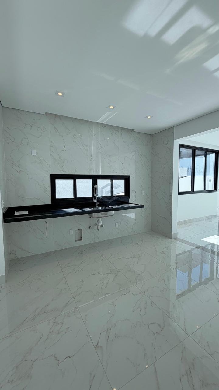 Casa à venda com 4 quartos, 4 suítes, 4 vagas e 210m² no Residencial Cyrela Landscape Esplanada, Votorantim (SP) — foto 4 de 16
