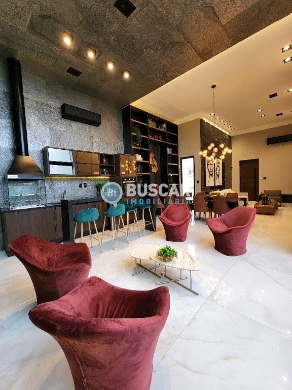 Casa à venda com 3 quartos, 3 suítes, 2 vagas e 291m² no Registro, Feira de Santana (BA) — foto 6 de 12