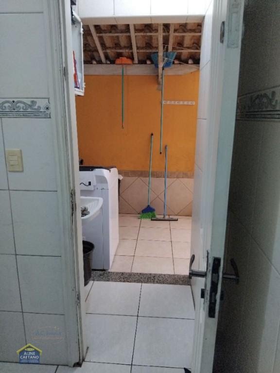 Casa à venda com 2 quartos, 2 suítes, 2 vagas e 75m² no Vila Assuncao, Praia Grande (SP) — foto 22 de 30