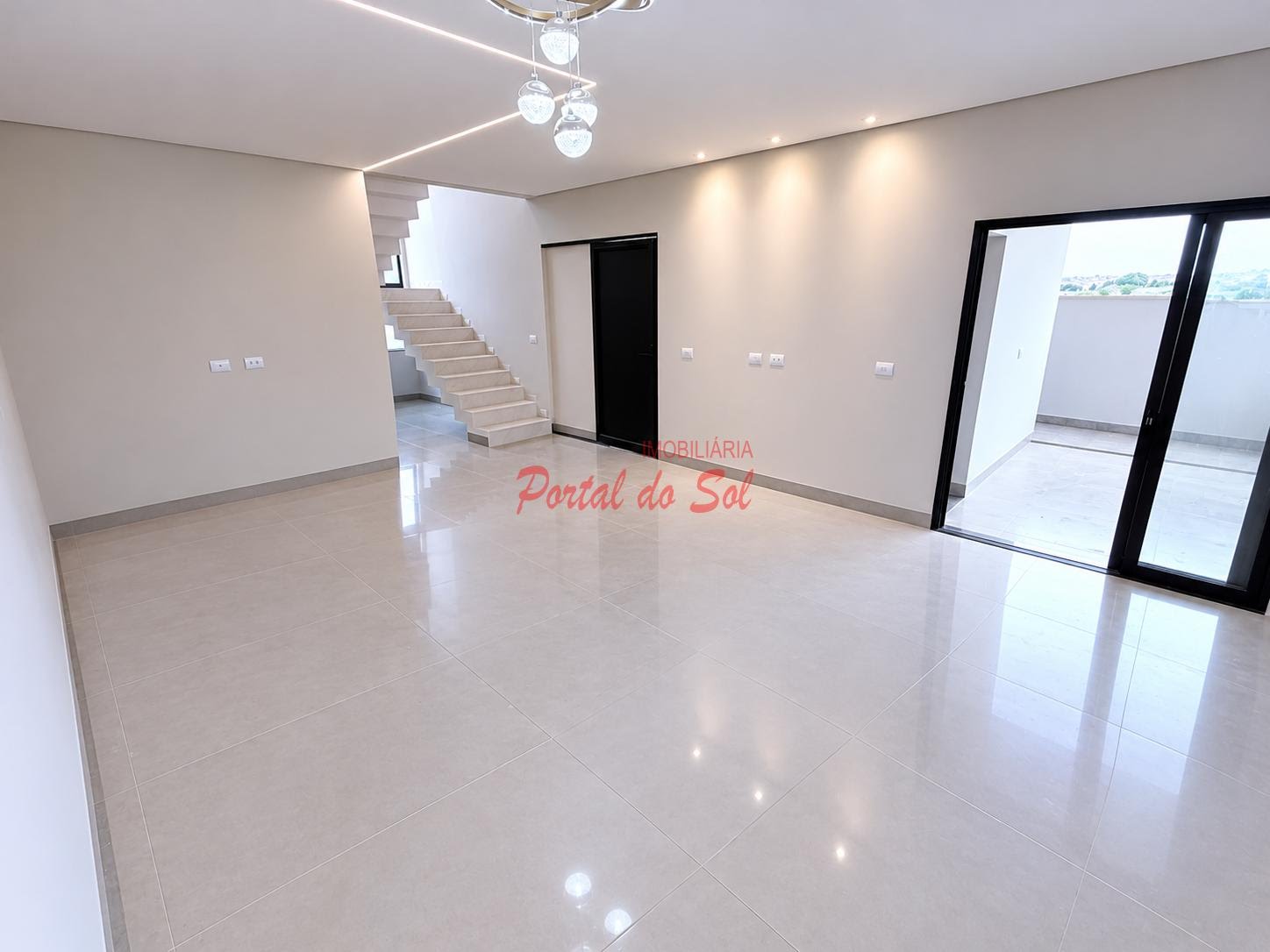 Casa à venda com 4 quartos e 1 suíte no Maria Tereza Renno, Santo Antônio da Platina (PR) — foto 4 de 14