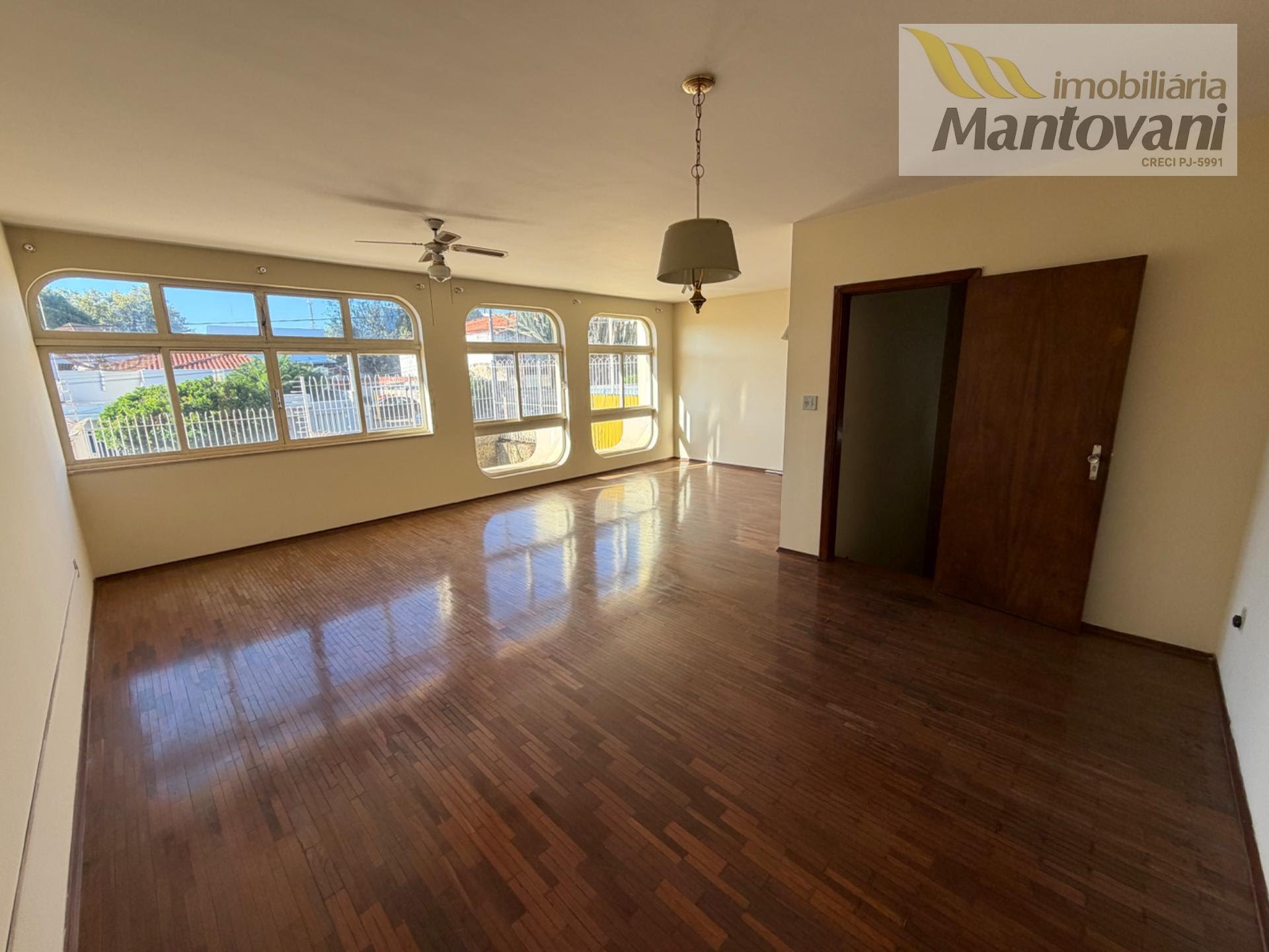 Casa à venda com 3 quartos, 1 suíte, 2 vagas e 322m² no Centro, Tatuí (SP) — foto 21 de 30