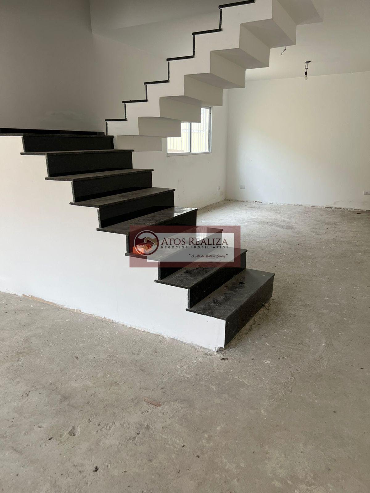 Casa à venda com 3 quartos, 3 suítes, 2 vagas e 180m² no Vila Campo Grande, São Paulo (SP) — foto 2 de 7