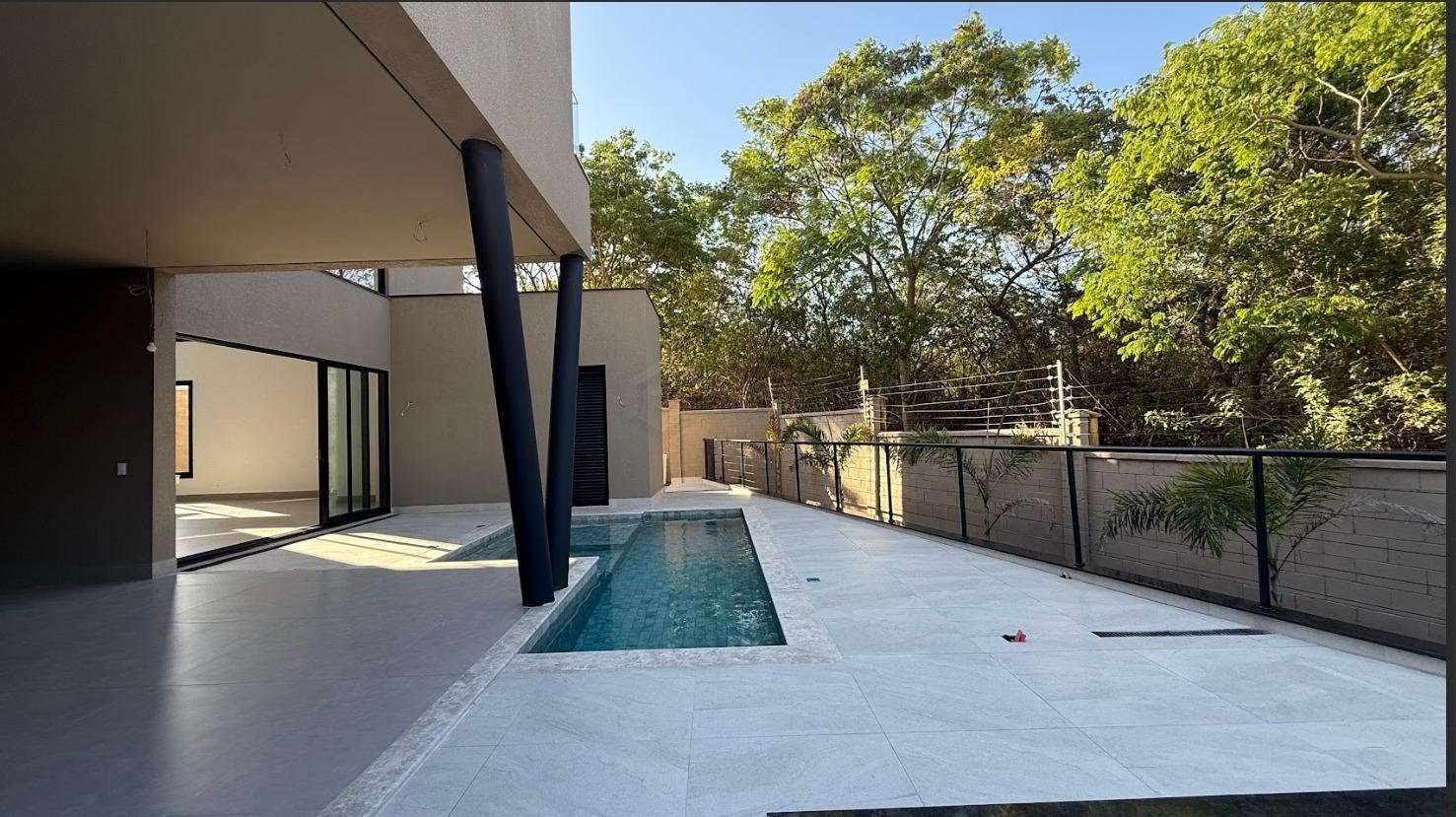 Casa à venda com 4 quartos, 4 suítes, 6 vagas e 399m² no Alphaville Nova Esplanada 2, Votorantim (SP) — foto 27 de 28
