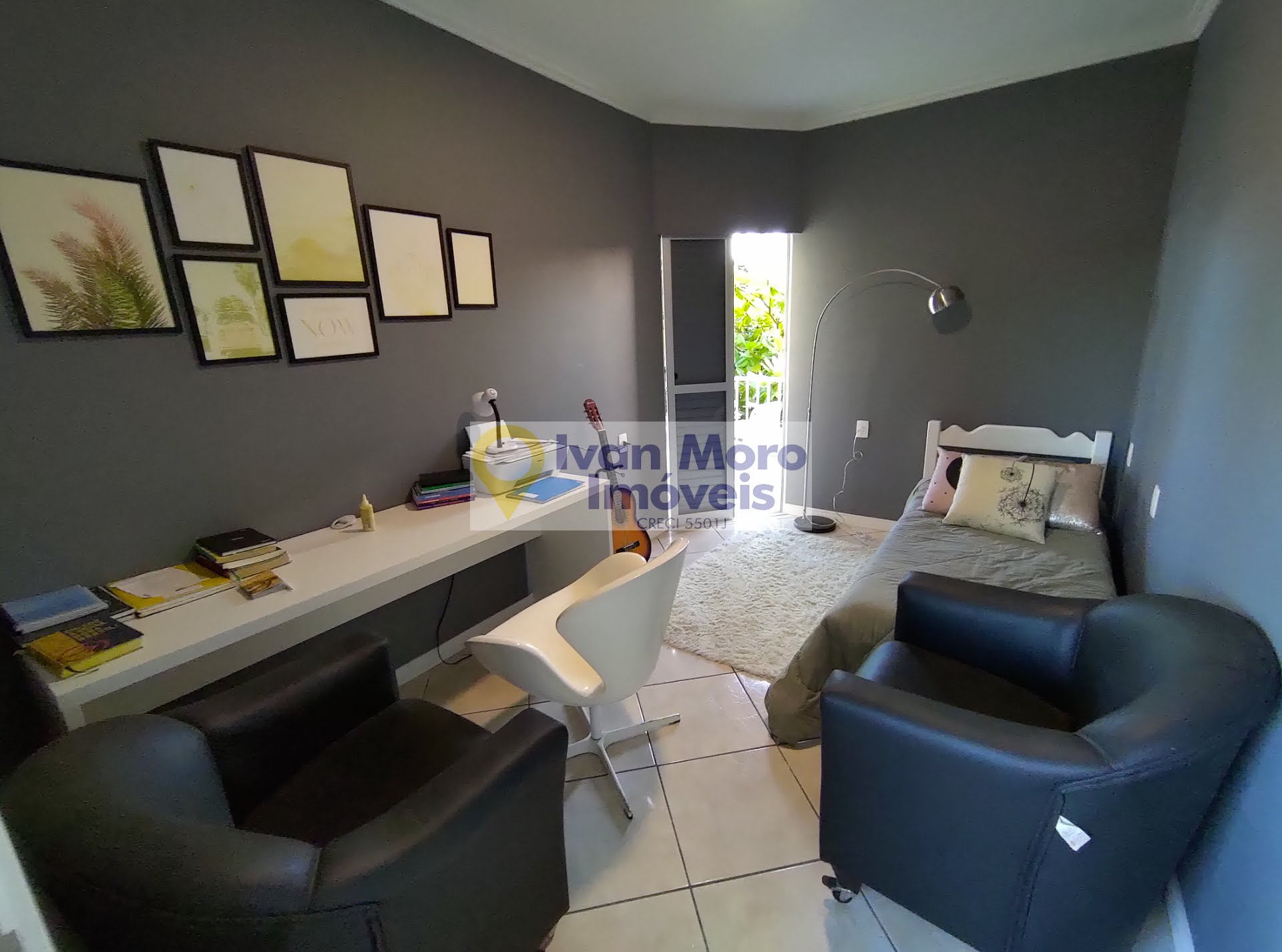 Casa à venda com 5 quartos, 2 suítes, 2 vagas e 199m² no Daniela, Florianópolis (SC) — foto 28 de 30