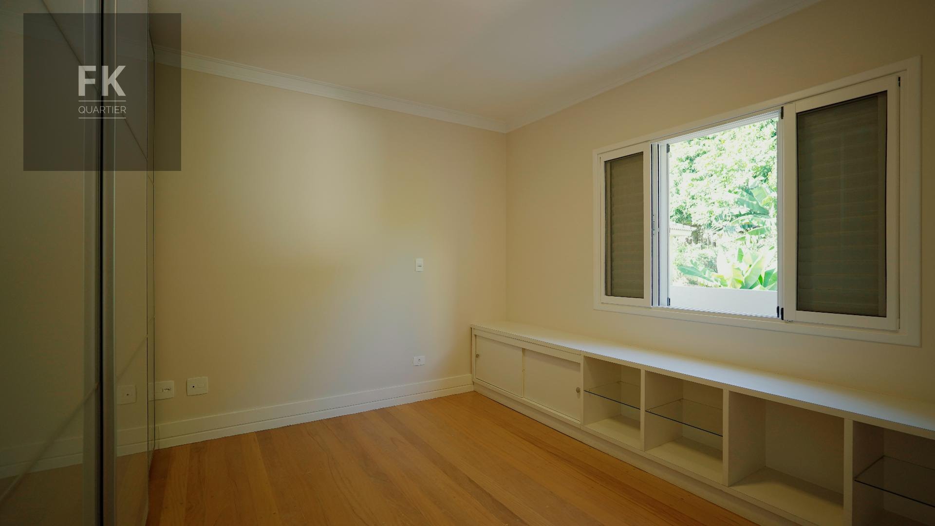 Casa à venda com 4 quartos, 4 suítes, 4 vagas e 360m² no Alphaville Conde II, Barueri (SP) — foto 28 de 30