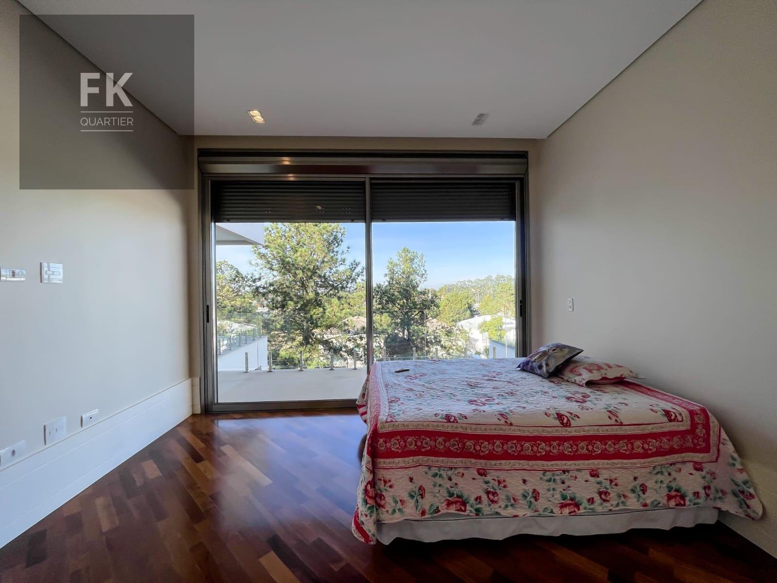 Casa à venda com 4 quartos, 4 suítes, 6 vagas e 1070m² no Residencial Morada dos Lagos, Barueri (SP) — foto 27 de 30
