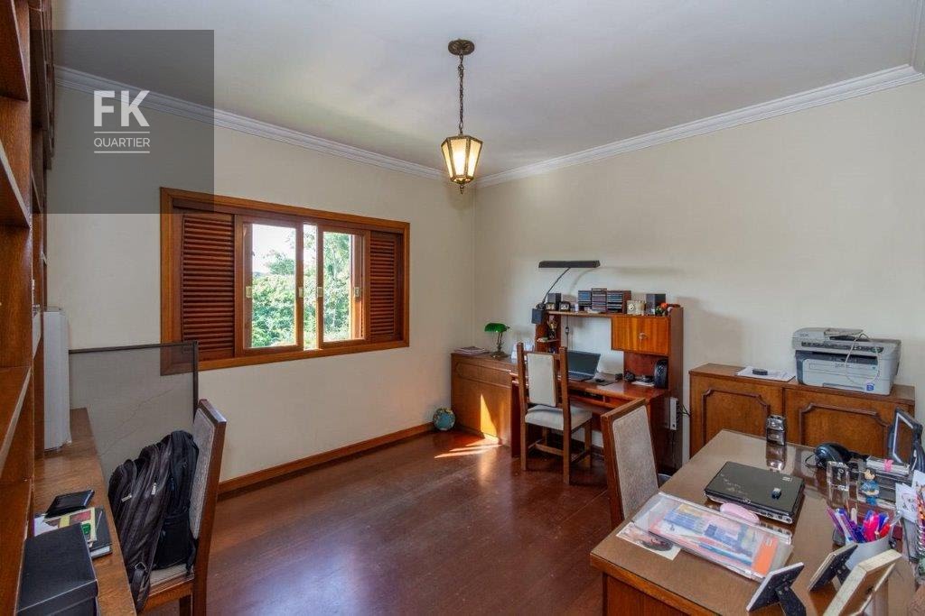 Casa à venda com 4 quartos, 4 suítes, 4 vagas e 620m² no Residencial Euroville, Carapicuíba (SP) — foto 30 de 30