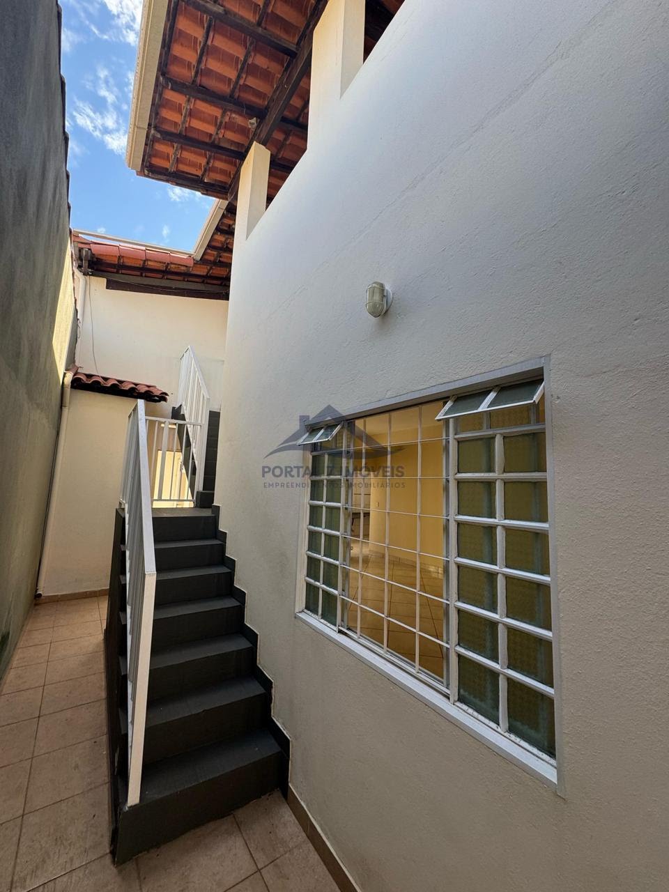 Casa à venda com 4 quartos, 2 suítes, 4 vagas e 180m² no Portal da Serra, Sete Lagoas (MG) — foto 11 de 25