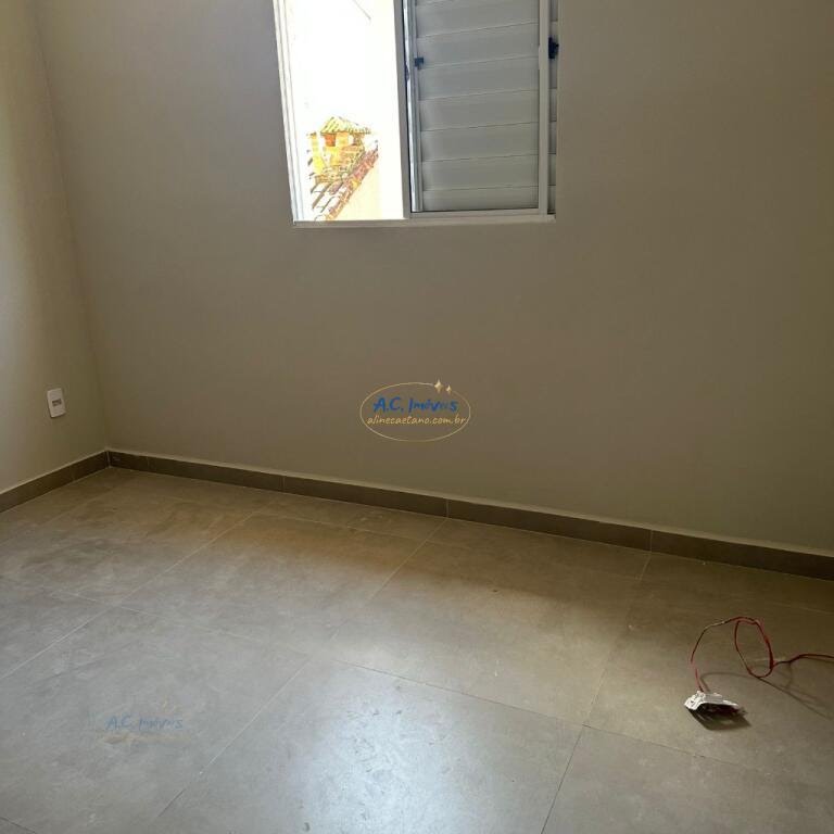 Casa à venda com 2 quartos, 2 banheiros, 1 vaga e 53m² no Jardim Melvi, Praia Grande (SP) — foto 16 de 30