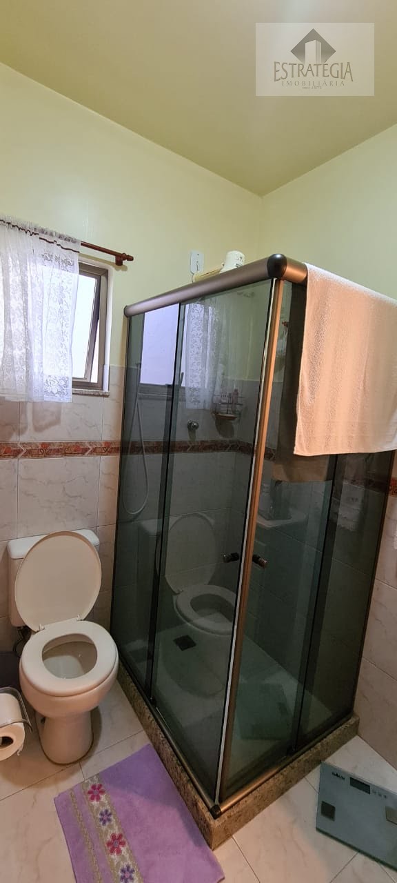 Casa à venda com 3 quartos, 1 suíte, 2 vagas e 170m² no Morin, Petrópolis (RJ) — foto 12 de 19