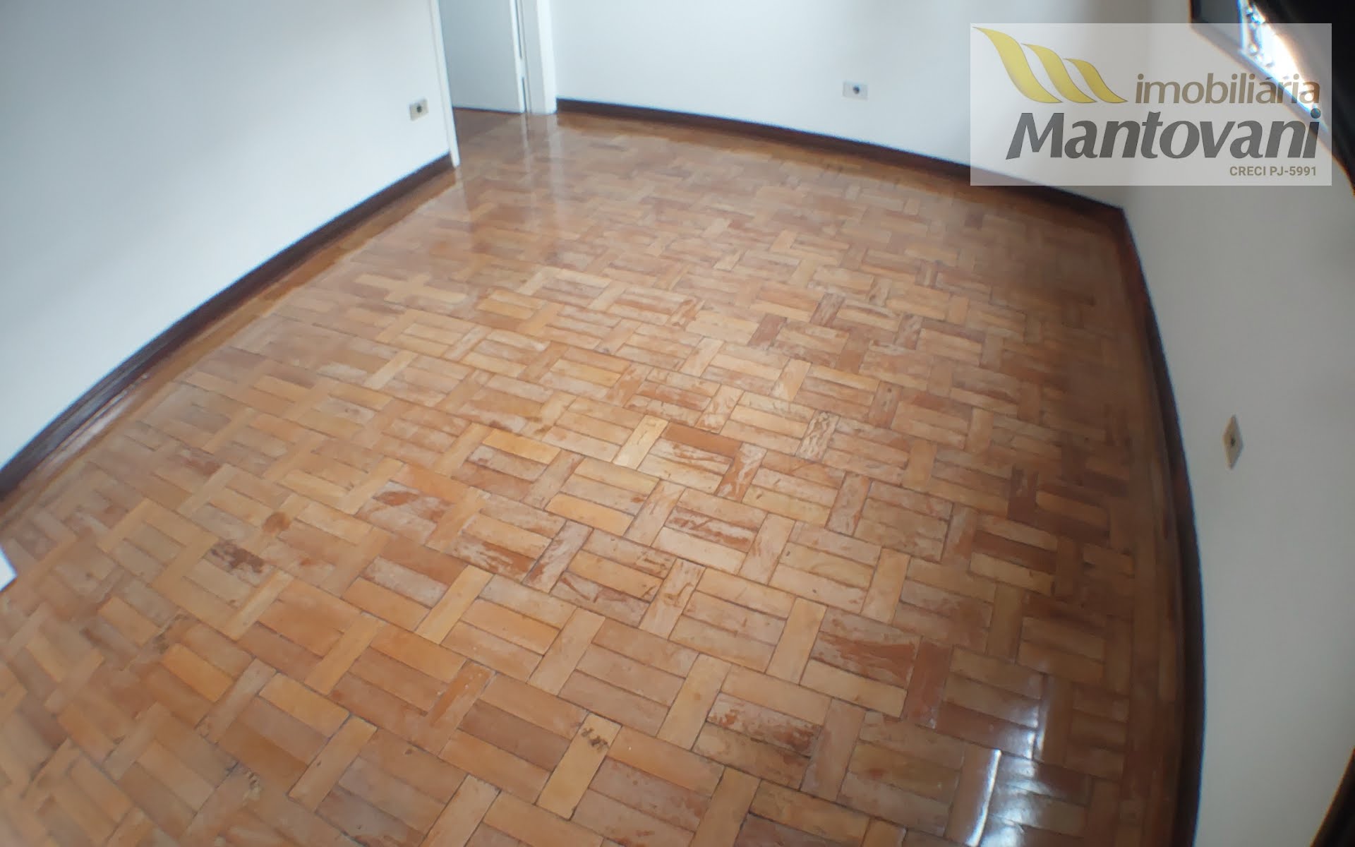 Casa à venda com 3 quartos, 2 banheiros e 172m² no Centro, Tatuí (SP) — foto 2 de 12