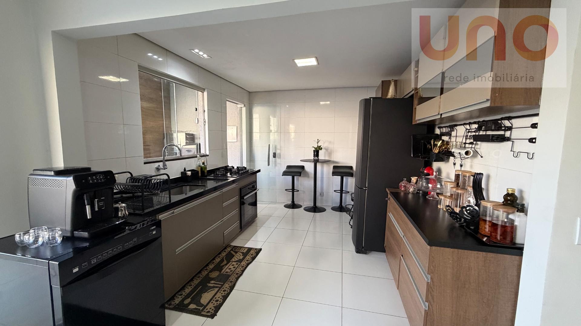 Casa à venda com 4 quartos, 4 suítes, 3 vagas e 229m² no Tijuca, Campo Grande (MS) — foto 21 de 30