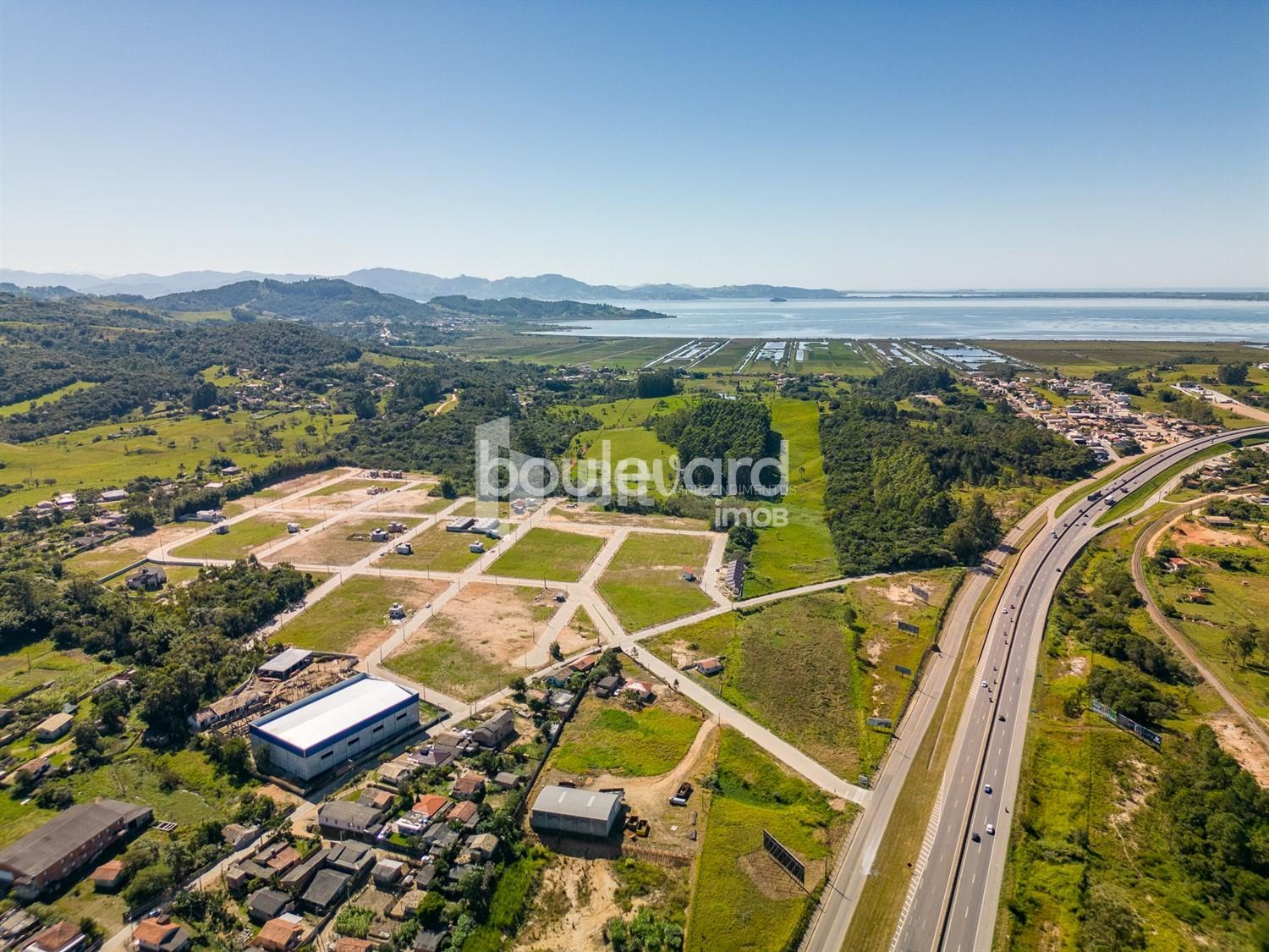 Terreno à venda com 450m² de terreno no Taquaraçu, Pescaria Brava (SC) — foto 3 de 30