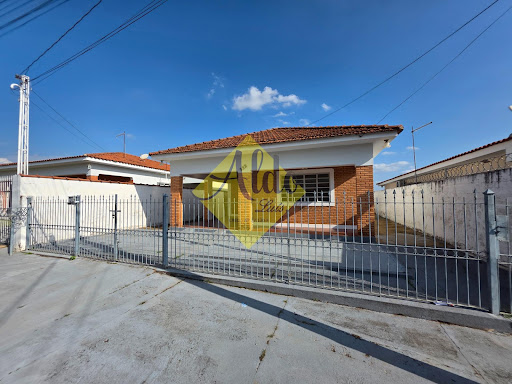 Casa em Vila Pindnga  -  São Pedro