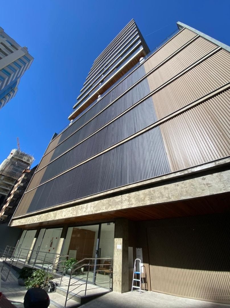 Apartamento à venda com 4 quartos, 3 banheiros, 3 vagas e 134m² no Andorinha, Itapema — foto principal