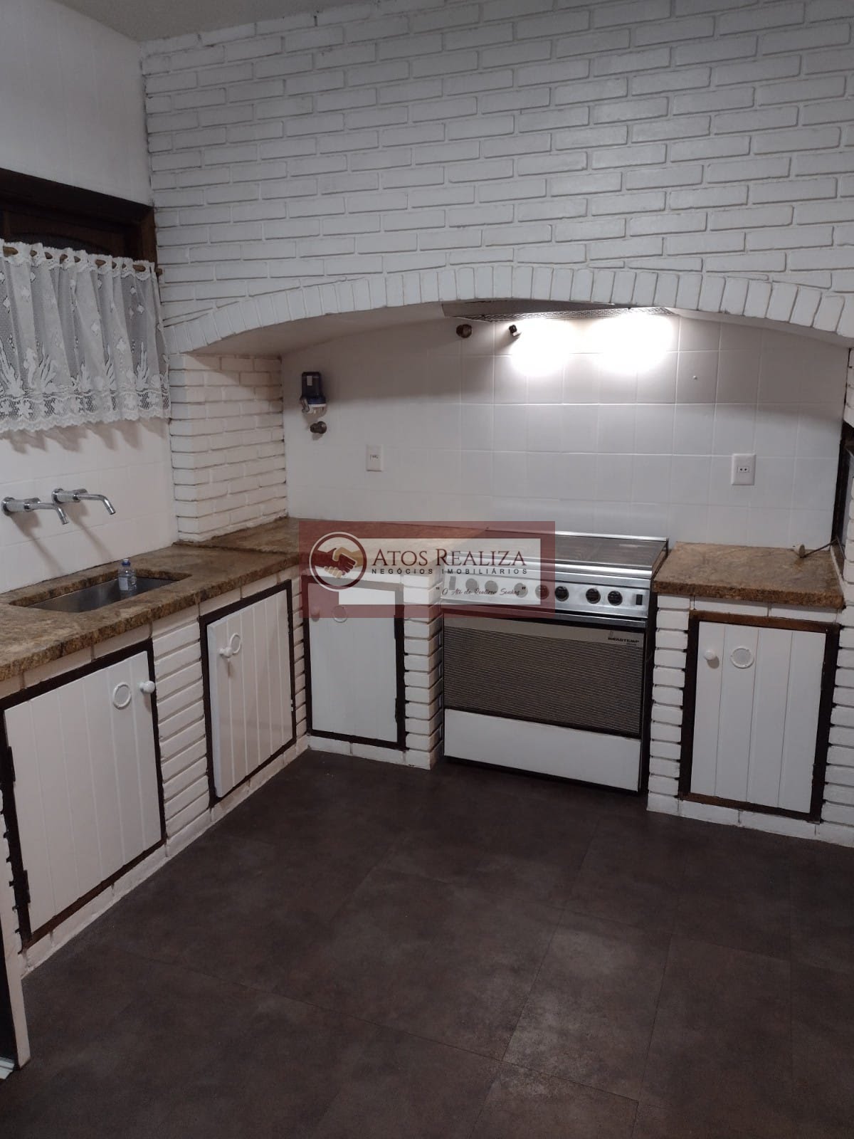 Casa à venda com 3 quartos, 1 suíte, 5 vagas e 250m² no Bolsão de Interlagos, São Paulo (SP) — foto 13 de 17